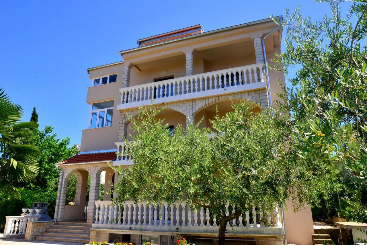 Villa Rea Malinska Eksteriør bilde